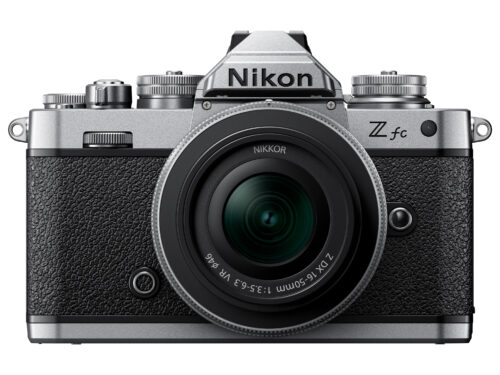 Gyönyörű retróköntösben érkezik a Nikon Zfc