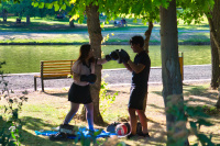 Edzés a parkban